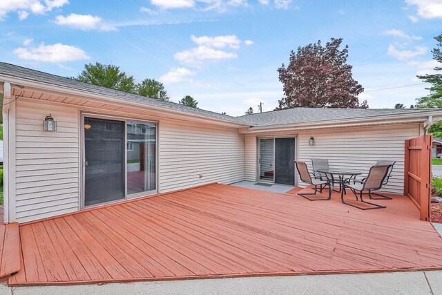 217 Winona Pl, Cadillac, MI 49601