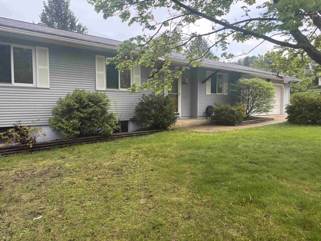3642 Orchard Vw, Traverse City, MI 49684
