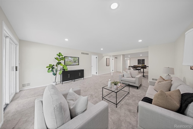 1752 Alexander Dr, Bloomfield, MI 48302 - living room featuring carpet, recessed lighting, and baseboards