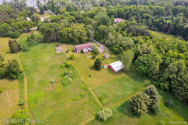 917 Middle Rd, Highland, MI 48357 - drone / aerial view