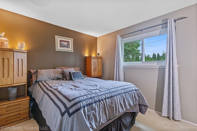38505 Littlefield Dr, Sterling Heights, MI 48312 - bedroom with carpet and baseboards
