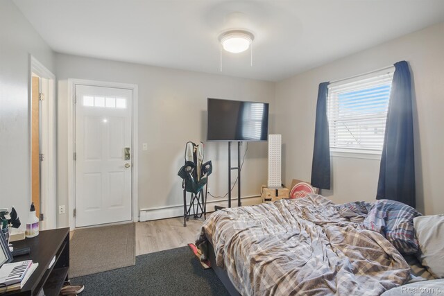 4811 Briarwood Ave, Royal Oak, MI 48073 - bedroom featuring wood finished floors