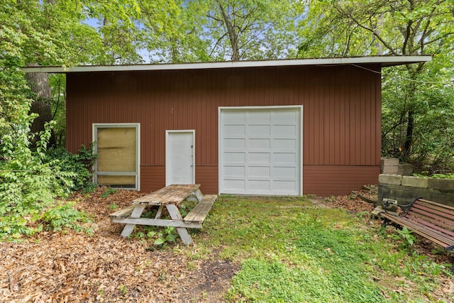 2240 S 13th St, Niles, MI 49120 - view of outdoor structure