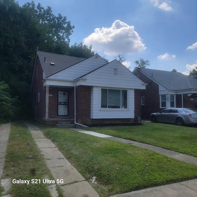 8234 Meyers Rd, Detroit, MI 48228 - photo 1