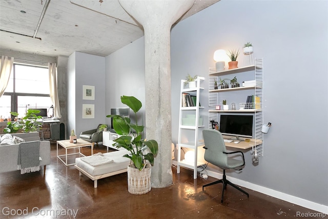 55 W Canfield Unit 210, Detroit, MI 48201 - office with concrete floors
