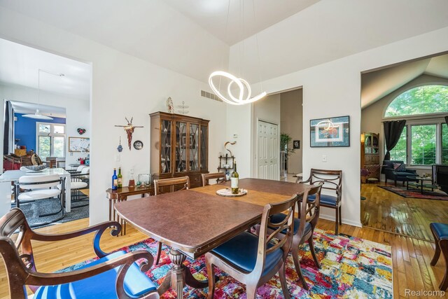 38049 Lantern Hill Ct, Farmington Hills, MI 48331 - photo 24