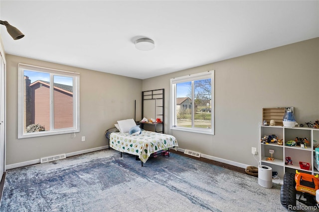 254 Cross Timbers St, Oxford, MI 48371 - bedroom with baseboards