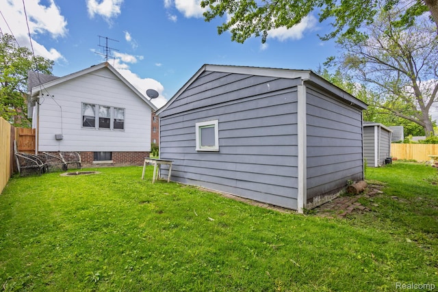 17173 New York St, Detroit, MI 48224 - view of back of property