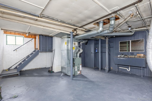 17173 New York St, Detroit, MI 48224 - below grade area with heating unit and a sink