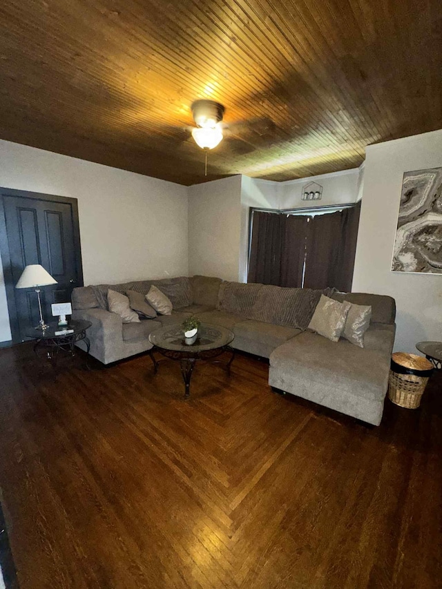 310 E Gilson St, Edmore, MI 48829
