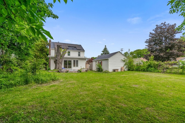 528 Glendale Blvd, Parchment, MI 49004 - view of green lawn with an outdoor structure