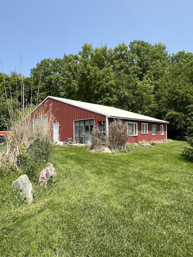 7530 Warren Woods Rd, Three Oaks, MI 49128 - view of outbuilding