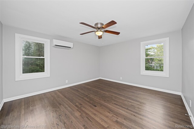 1054 Saxon Dr, Birmingham, MI 48009 - photo 30