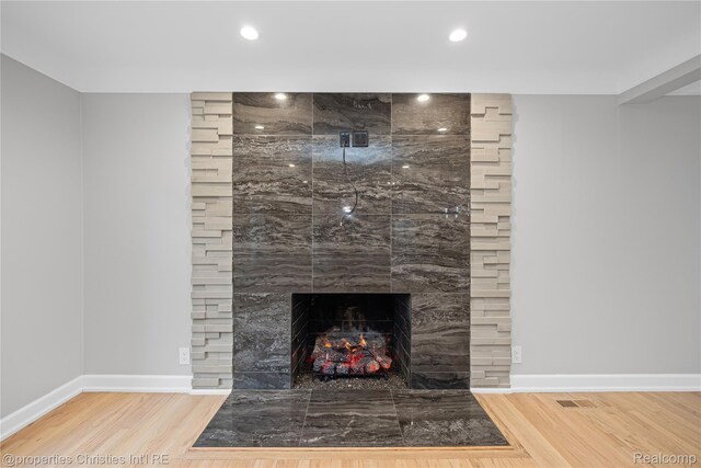 1054 Saxon Dr, Birmingham, MI 48009 - photo 8