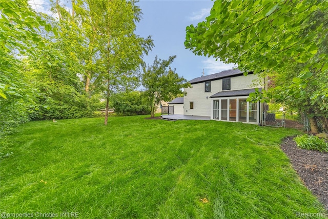 1054 Saxon Dr, Birmingham, MI 48009 - photo 43