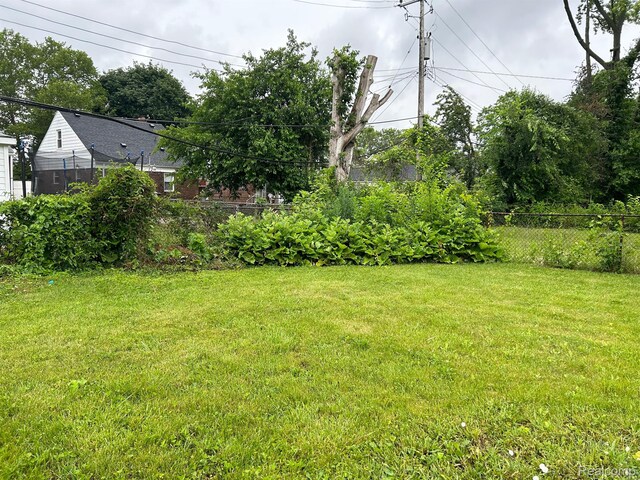 9935 Pierson St, Detroit, MI 48228 - photo 26