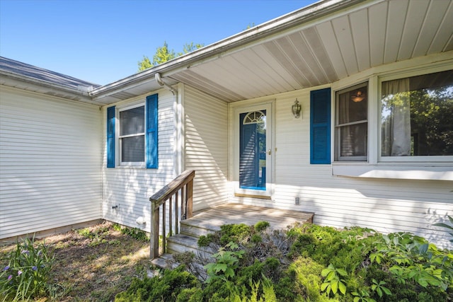 502 Woodland Dr, Buchanan, MI 49107 - view of doorway to property