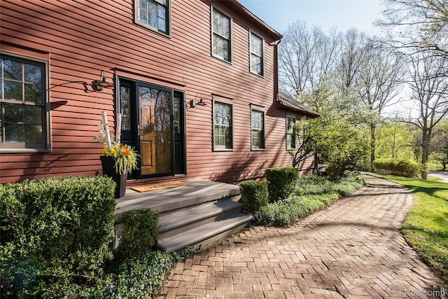 2694 Wayside Dr, Ann Arbor, MI 48103 - view of property entrance