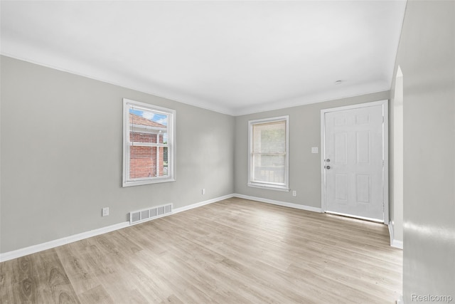 9919 Whitcomb St, Dearborn, MI 48227 - photo 6