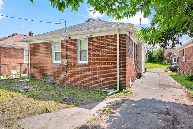 9919 Whitcomb St, Dearborn, MI 48227 - photo 19