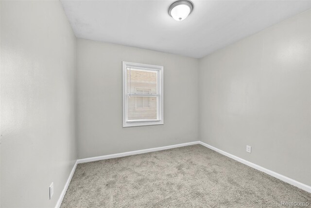 9919 Whitcomb St, Dearborn, MI 48227 - photo 16