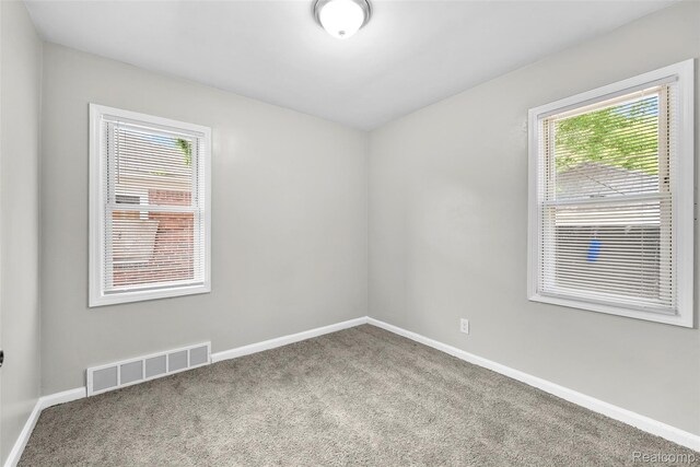 9919 Whitcomb St, Dearborn, MI 48227 - photo 12