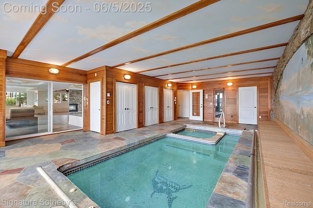 10611 Lighthouse Pt, South Lyon, MI 48178 - view of swimming pool featuring a pool with connected hot tub