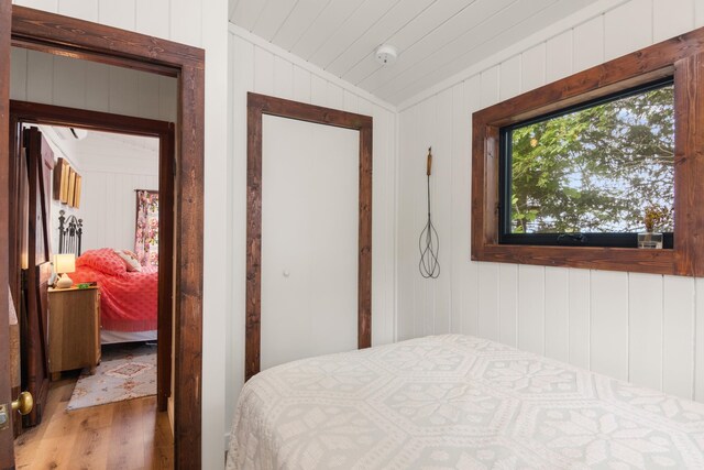 8489 S Glen Lake Rd, Glen Arbor, MI 49636