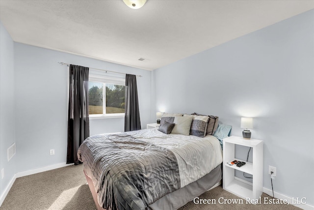 4052 Quest Ct SW, Wyoming, MI 49418 - carpeted bedroom featuring baseboards