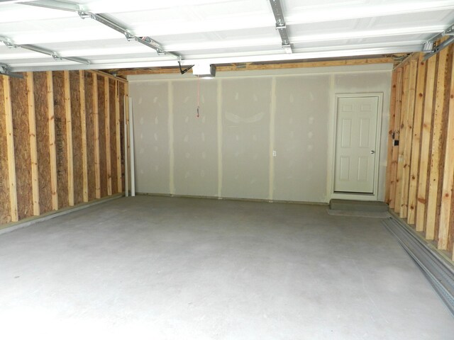 558 Swan River Dr, Benton Harbor, MI 49022 - photo 32