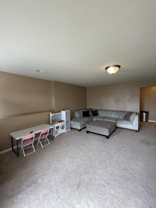 8808 Geiser Grv, Richland, MI 49083 - view of carpeted living area
