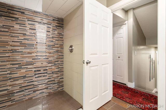 3348 Clearview Ln, Saugatuck, MI 49453 - hallway featuring dark tile patterned flooring