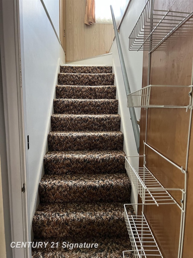 1613 Waldman Ave, Flint, MI 48507 - view of stairs