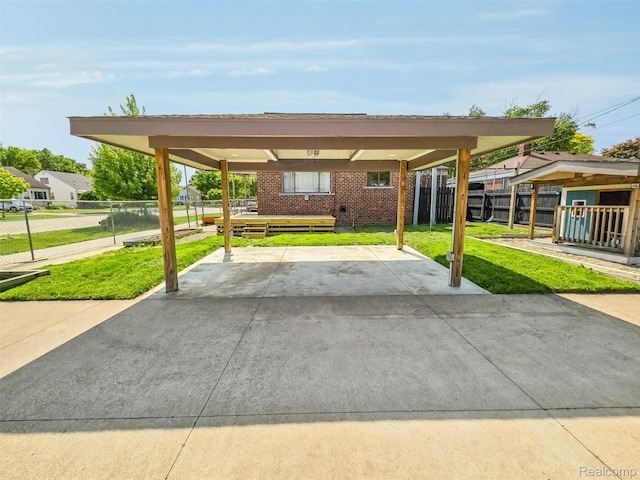 26500 Grant St, Saint Clair Shores, MI 48081 - view of vehicle parking
