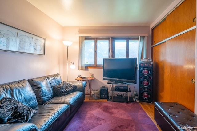 19419 Coral Gables St, Southfield, MI 48076 - living area featuring wood finished floors