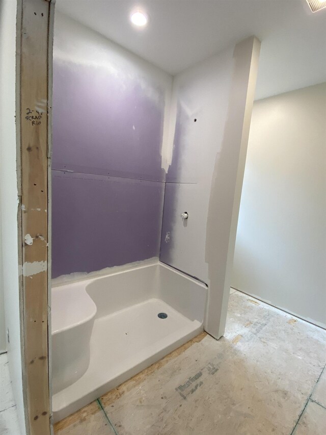 12003 Barkley Ln, Rapid City, MI 49676