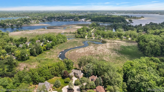 1707 Mountain Ash Dr, West Bloomfield, MI 48324 - aerial overview of property's location with a large body of water