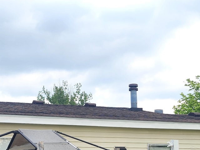 1610 Sunburst St, Grawn, MI 49637 - exterior view