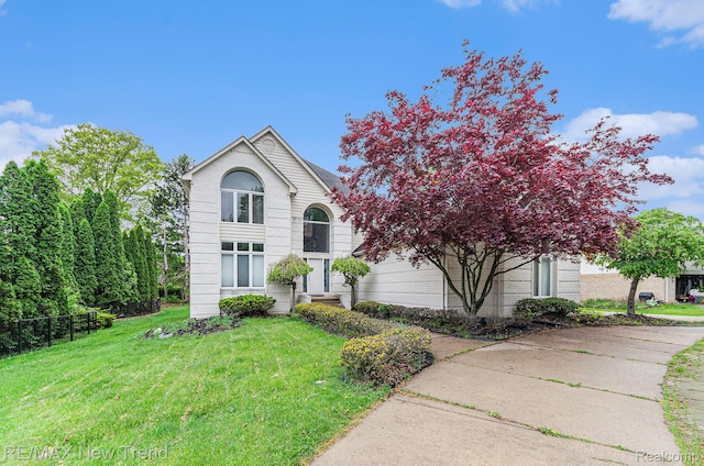 2337 Horseshoe Dr, West Bloomfield, MI 48322 - view of front of property