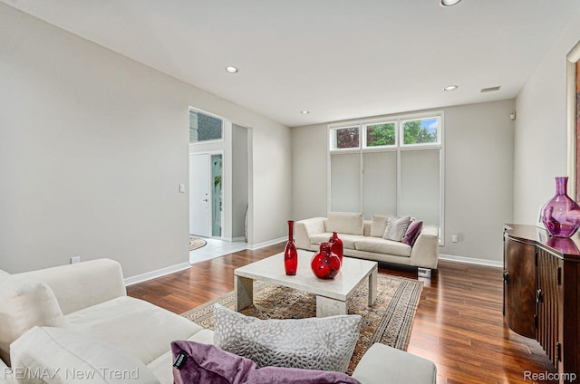 2337 Horseshoe Dr, West Bloomfield, MI 48322 - living room with baseboards, recessed lighting, and wood finished floors