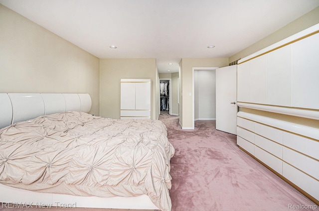 2337 Horseshoe Dr, West Bloomfield, MI 48322 - bedroom featuring light colored carpet and recessed lighting
