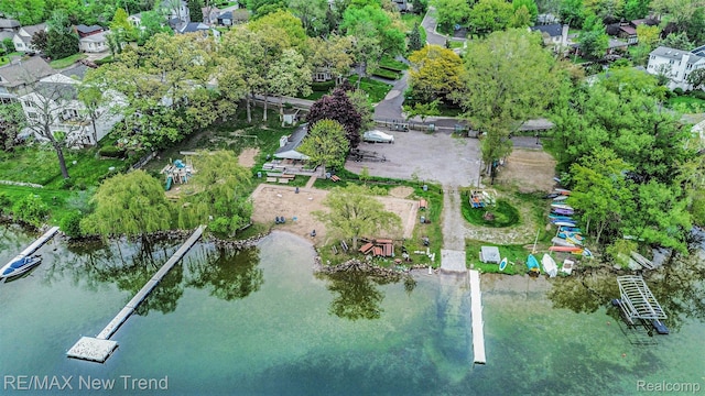 2337 Horseshoe Dr, West Bloomfield, MI 48322 - aerial view of property and surrounding area featuring a tree filled landscape