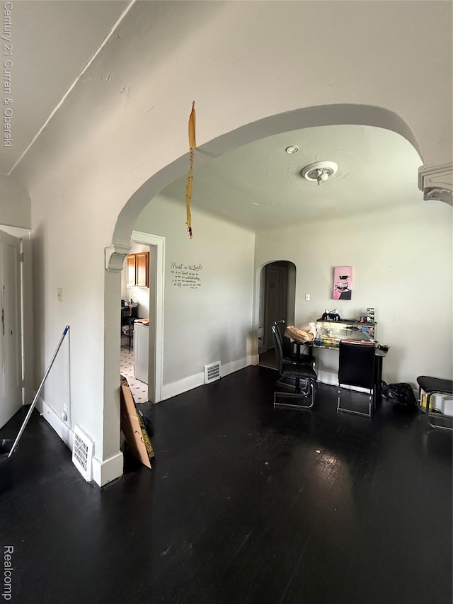 11647 Cascade St, Detroit, MI 48204 - view of garage