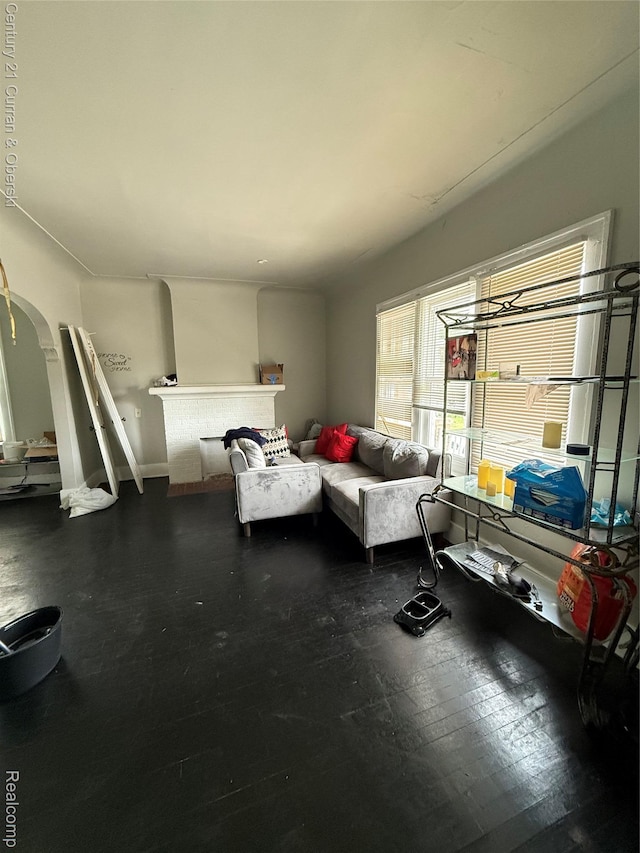 11647 Cascade St, Detroit, MI 48204 - view of living area