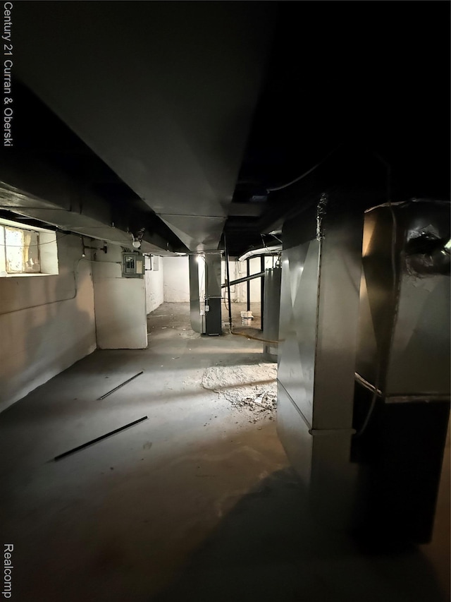 11647 Cascade St, Detroit, MI 48204 - unfinished basement with heating unit