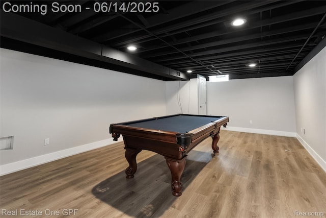 52657 Creekside Dr, Chesterfield, MI 48047 - recreation room with wood finished floors and pool table