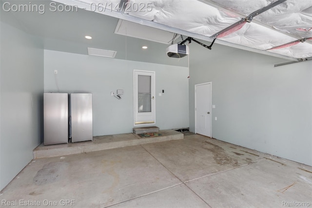 52657 Creekside Dr, Chesterfield, MI 48047 - garage with a garage door opener
