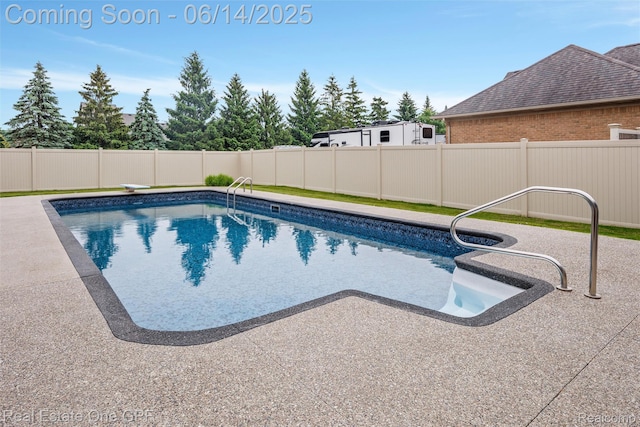 52657 Creekside Dr, Chesterfield, MI 48047 - view of swimming pool featuring a fenced backyard