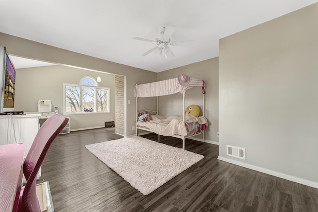 175 Templar Ave, Pinckney, MI 48169 - bedroom with dark wood-style floors, baseboards, and a ceiling fan