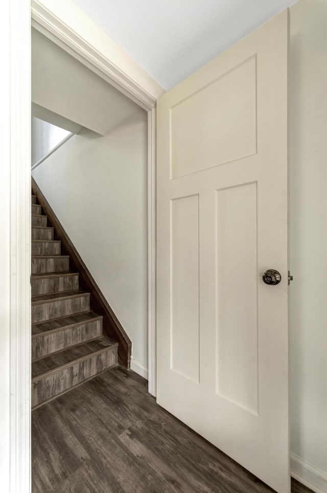 175 Templar Ave, Pinckney, MI 48169 - stairs with wood finished floors